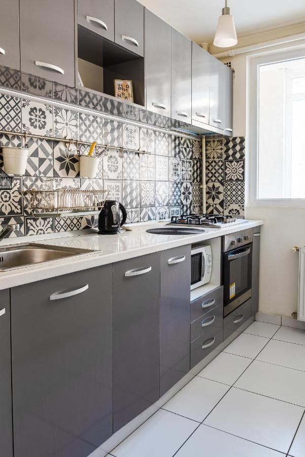 Ultracentral Apartment With City View - Bucharest Old Town Exterior foto